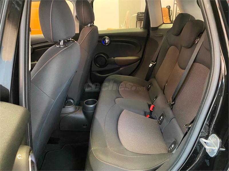 MINI Cooper 5 PUERTAS