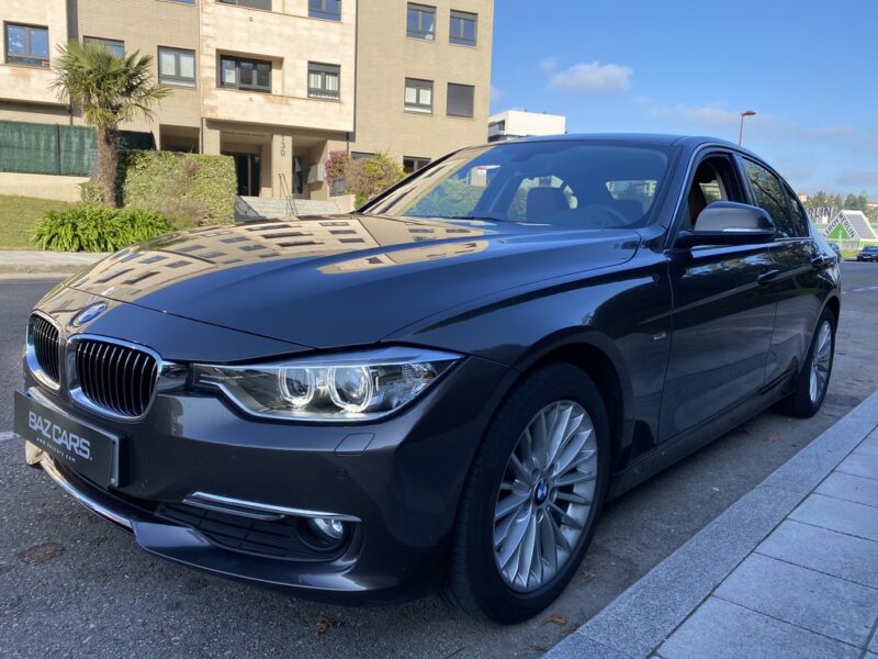 BMW 318 LUXURY