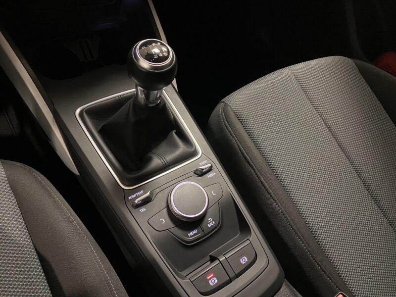 AUDI Q2 DESING EDITION 1.6 TDI