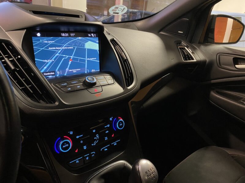 FORD fuga 2.0 TDCI 180 4×4 STline