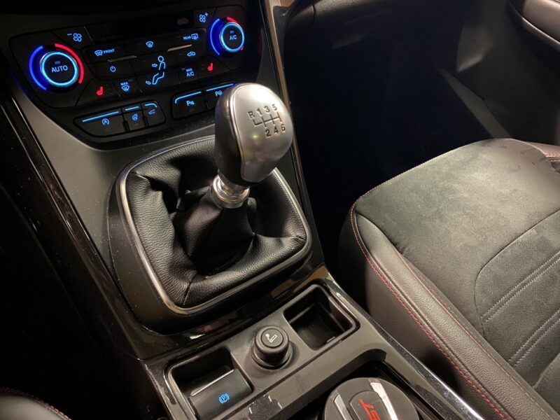 FORD fuga 2.0 TDCI 180 4×4 STline