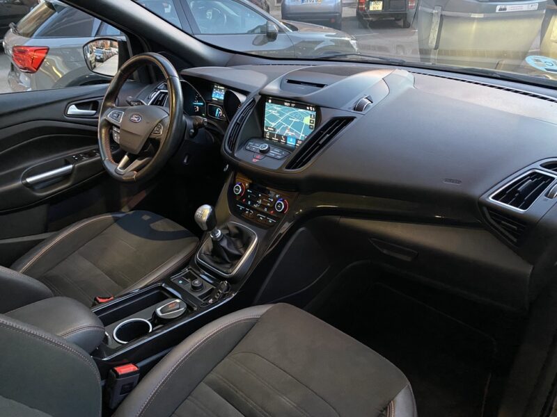 FORD fuga 2.0 TDCI 180 4×4 STline