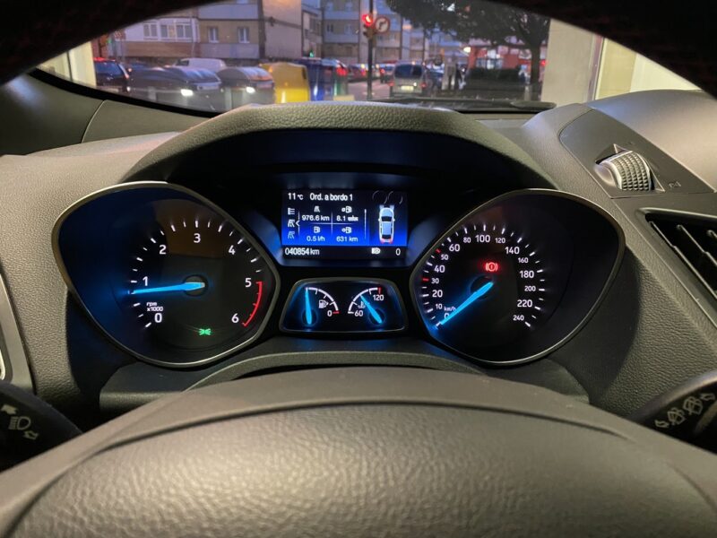 FORD fuga 2.0 TDCI 180 4×4 STline