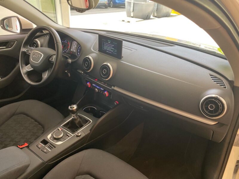 AUDI A3 1.6 TDI SPORTBACK CLEAN EDITION