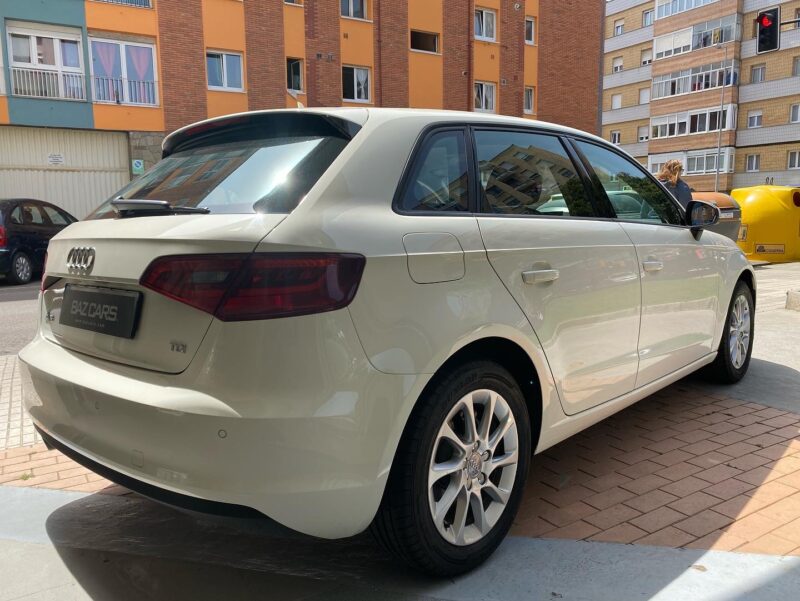 AUDI A3 1.6 TDI SPORTBACK CLEAN EDITION