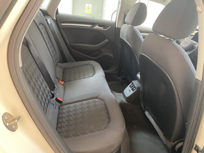 AUDI A3 1.6 TDI SPORTBACK CLEAN EDITION