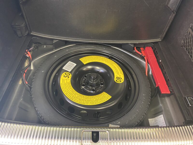 AUDI A4 Avant BLACK LINE 2.0 S TRONIC