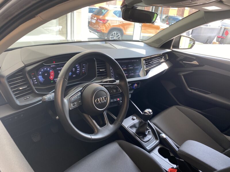 AUDI A1 SPORTBACK 1.0 TFSI SLINE SS