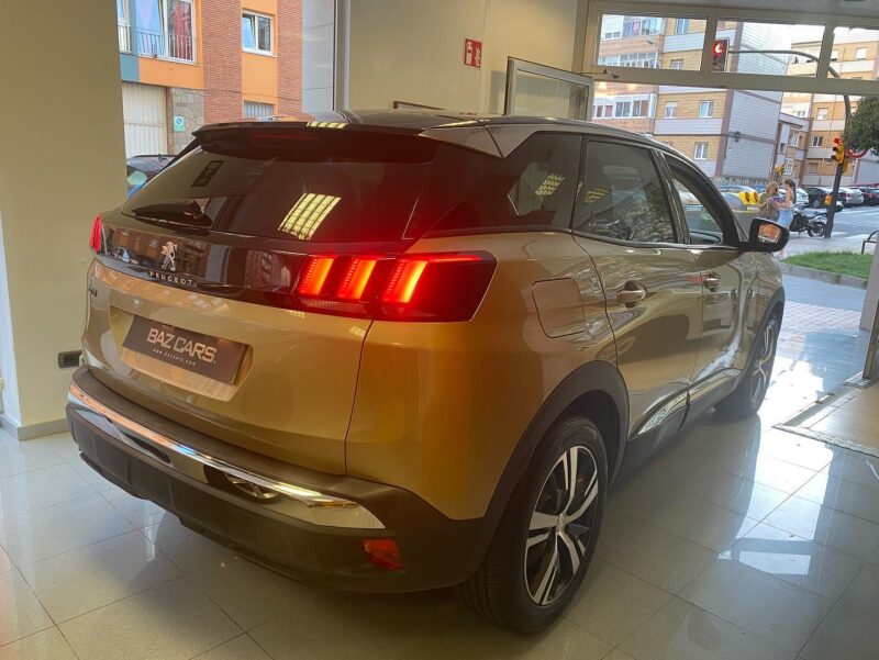 PEUGEOT 3008 1.6 HDI ALLURE