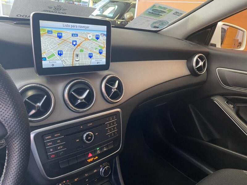 MERCEDES-BENZ CLA SHOOTING BRAKE 200 CDI AMG LINE