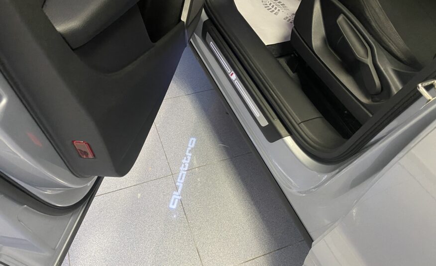 AUDI Q5 2.O TDI QUATTRO SLINE STRONIC