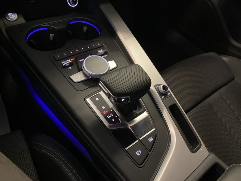 AUDI A5 SPORTBACK 40 TFSI SLINE S TRONIC