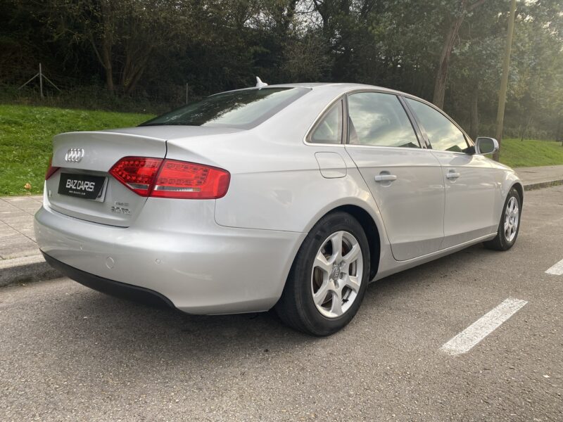 AUDI A4 SEDAN 2.0 TDI e