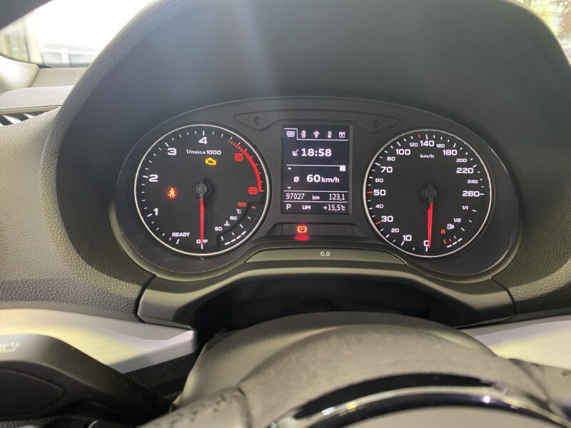 AUDI Q2 1.6 30 TDI SPORT S TRONIC