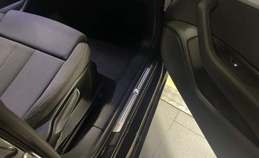 AUDI A4 SEDAN 2.0 TDI Quattro Stronic Sline