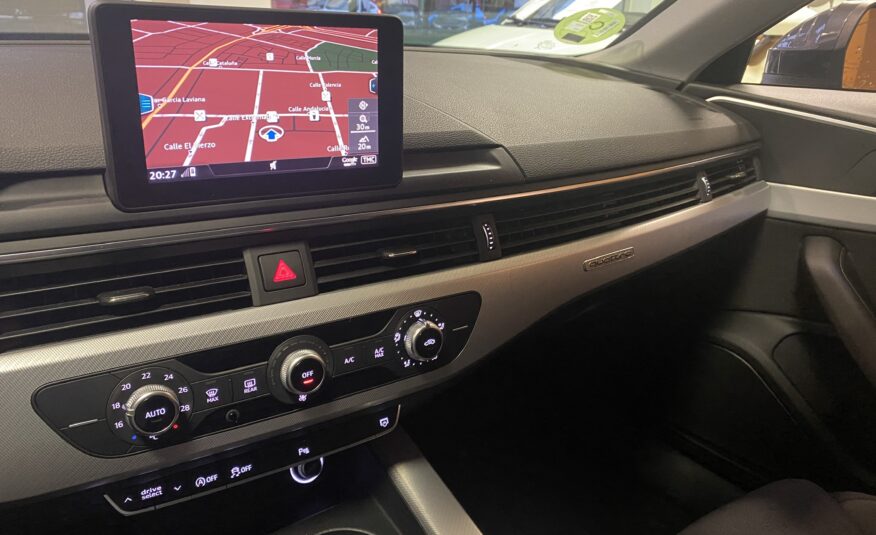 AUDI A4 SEDAN 2.0 TDI Quattro Stronic Sline