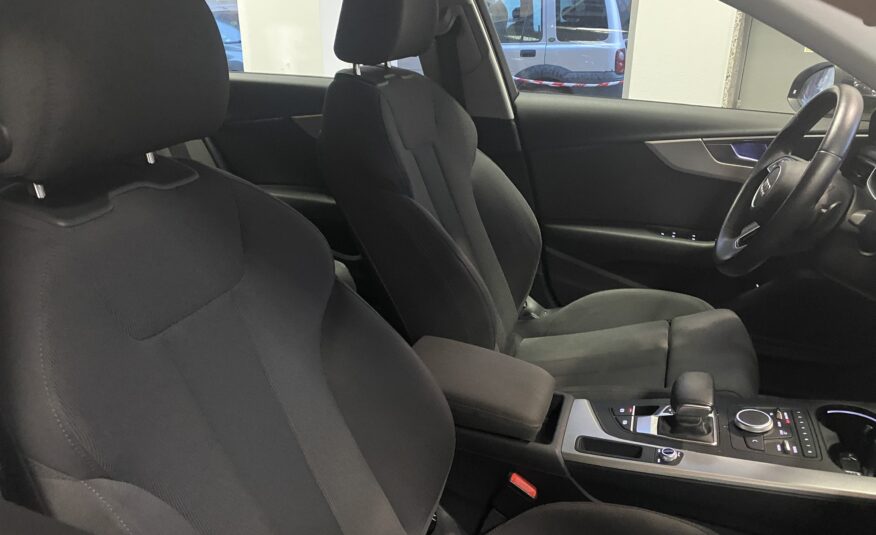 AUDI A4 SEDAN 2.0 TDI Quattro Stronic Sline