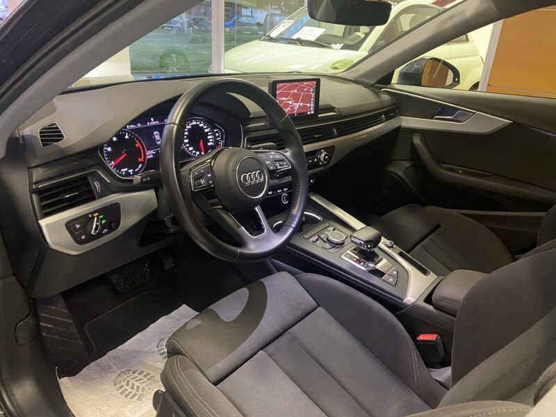 AUDI A4 SEDAN 2.0 TDI Quattro Stronic Sline