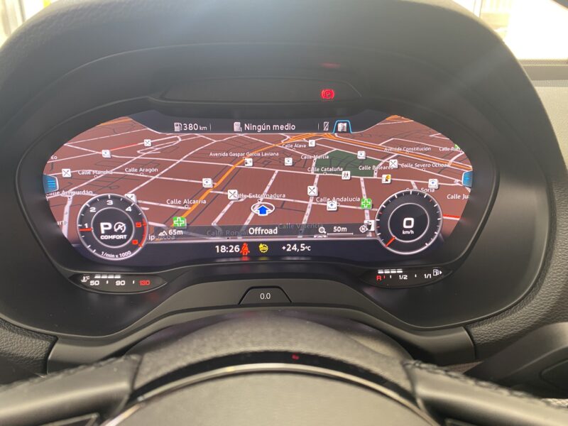 AUDI Q2 30 TDI BLACK LINE STONIC