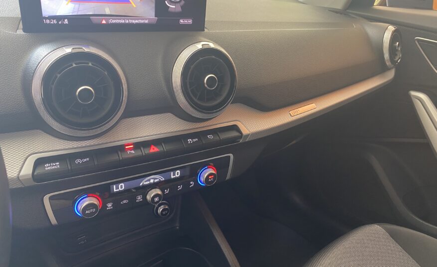 AUDI Q2 30 TDI BLACK LINE STONIC