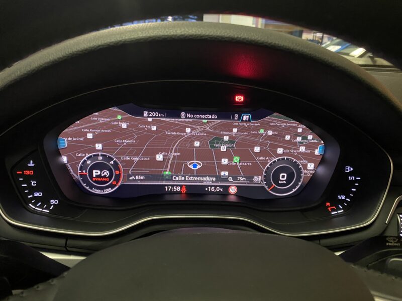 AUDI A4 Avant ALLROAD QUATTRO STRONIC