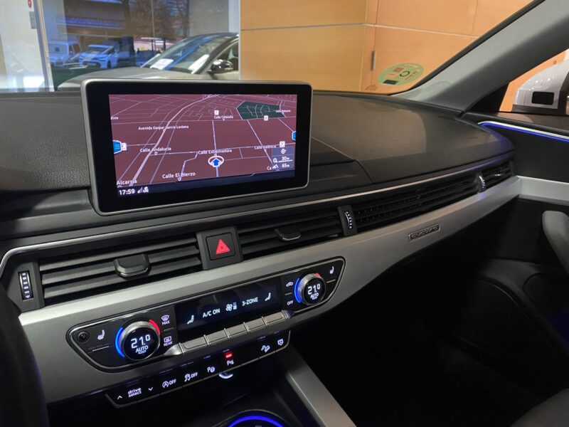 AUDI A4 Avant ALLROAD QUATTRO STRONIC