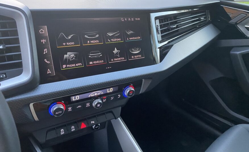 AUDI A 1 SPORTBACK 30 TFSI ADRENALINE