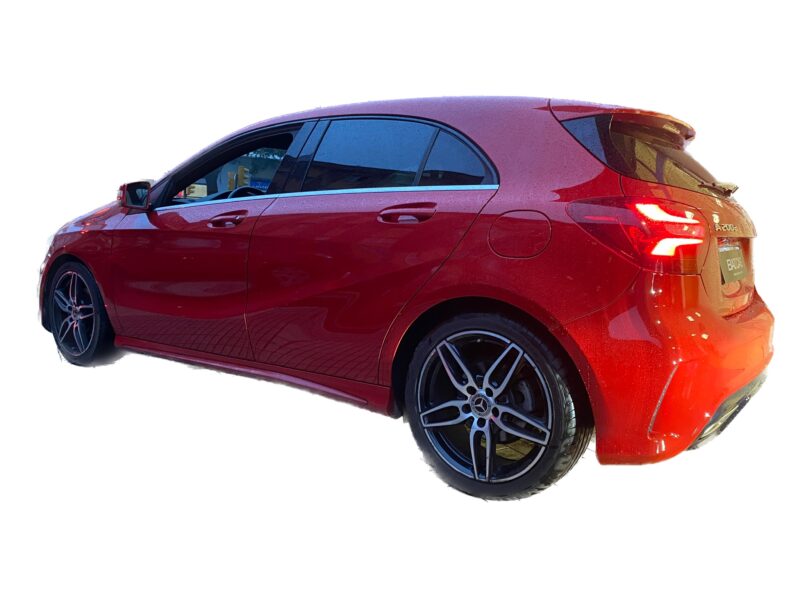 MERCEDES-BENZ Clase A 200d AMG STYLE