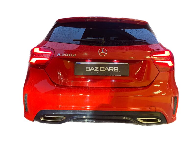 MERCEDES-BENZ Clase A 200d AMG STYLE