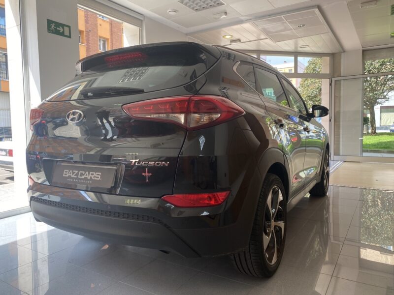 HYUNDAI TUCSON 1.7 4X2 KOSMOS