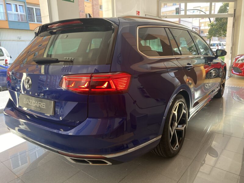 VOLKSWAGEN PASSAT VARIANT RLINE 2.0 TDI DSG