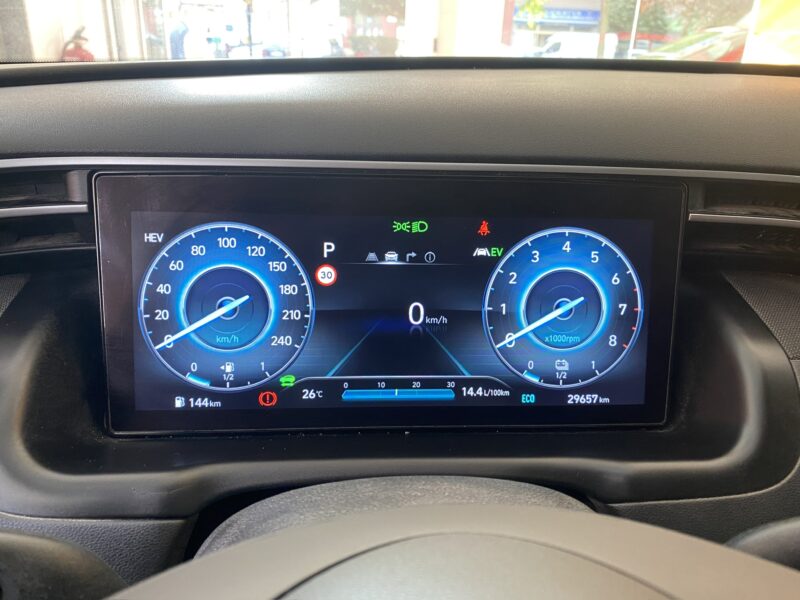 HYUNDAI TUCSON STYLE PLUG-IN HYBRID 4WD