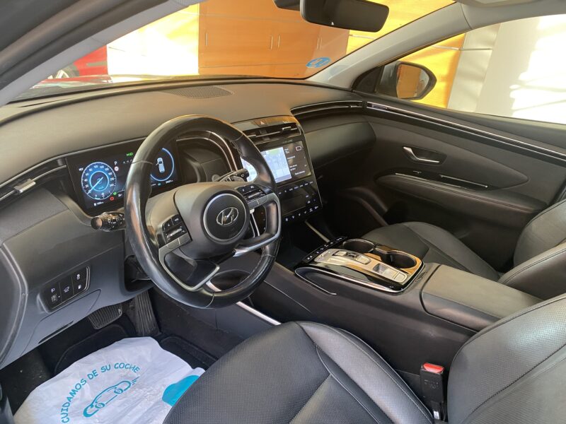 HYUNDAI TUCSON STYLE PLUG-IN HYBRID 4WD