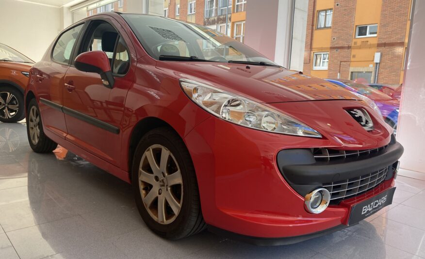 PEUGEOT 207 1.6 HDI SPORT