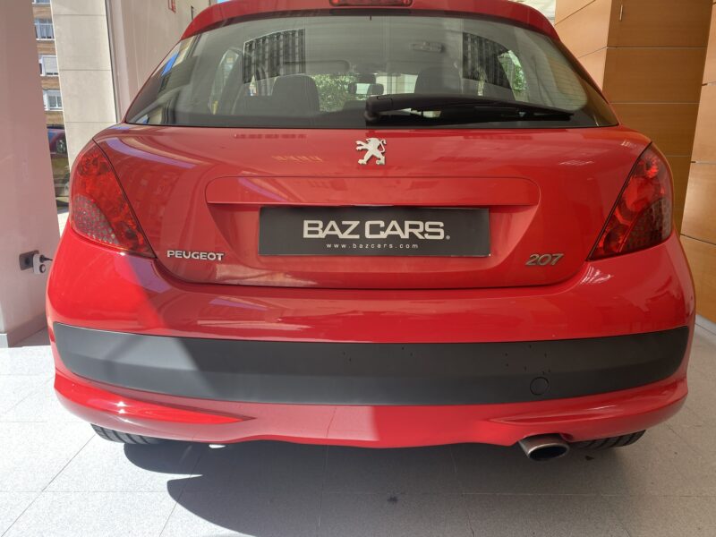 PEUGEOT 207 1.6 HDI SPORT