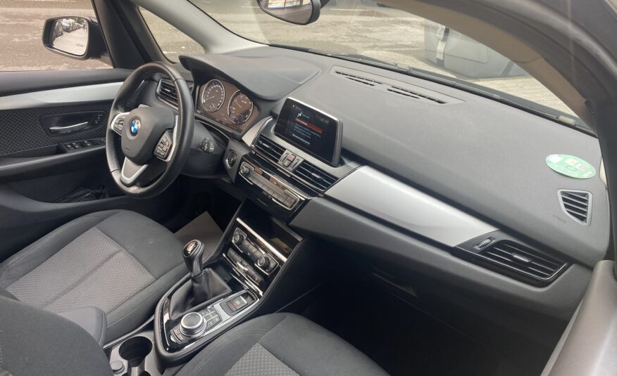 BMW 218d ACTIVE TOURER BUSSINES