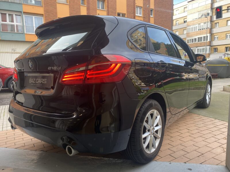 BMW 218d ACTIVE TOURER BUSSINES