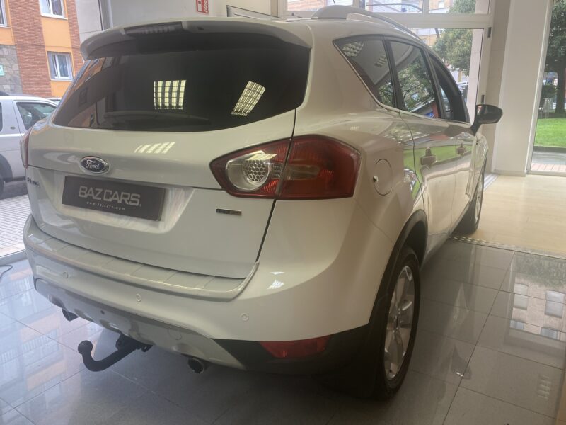 FORD Kuga 2.0 TDCI 2WD TREND
