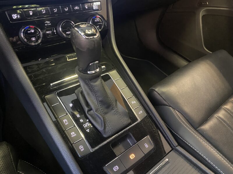 SKODA SUPERB 2.0 L&K 4×4 DSG7