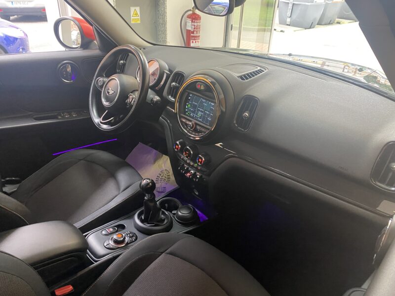 MINI COUNTRYMAN COOPER
