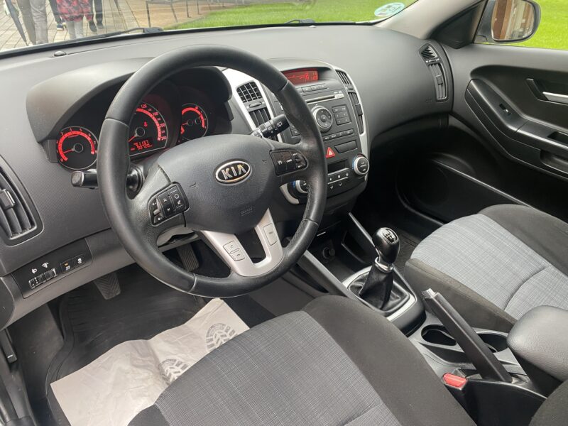 KIA ceed 1.6 ECODYNAMICS