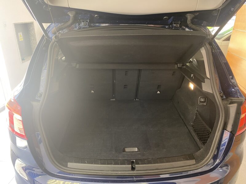 BMW 218D ACTIVE TOURER BUSINESS