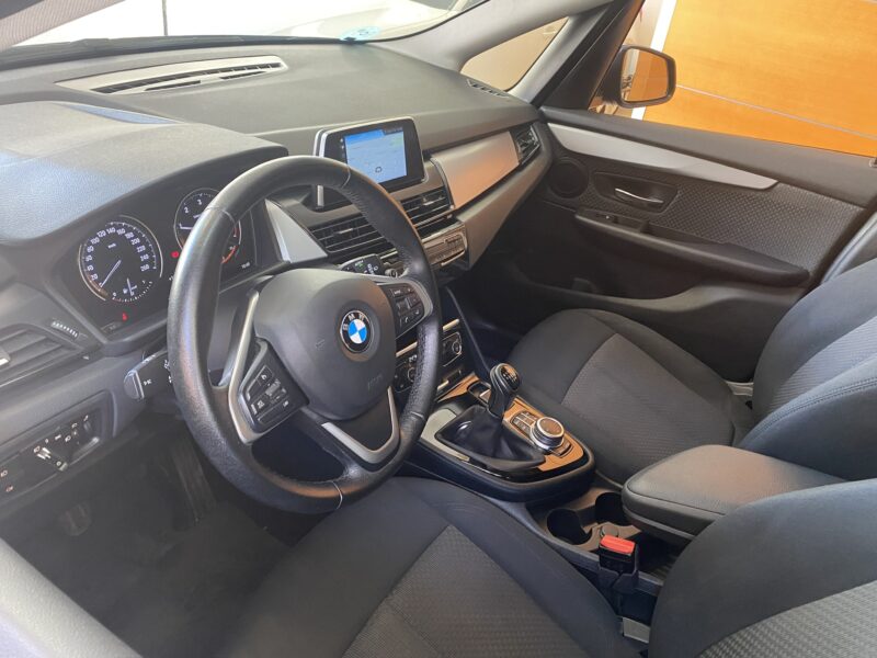 BMW 218D ACTIVE TOURER BUSINESS