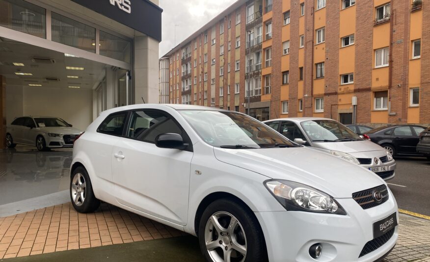 KIA CEED 1.6 ECODYNAMICS