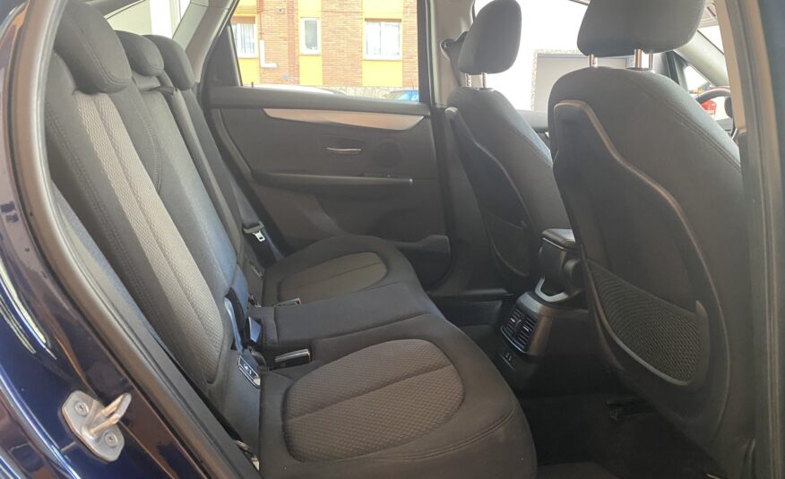 BMW 218D ACTIVE TOURER BUSINESS