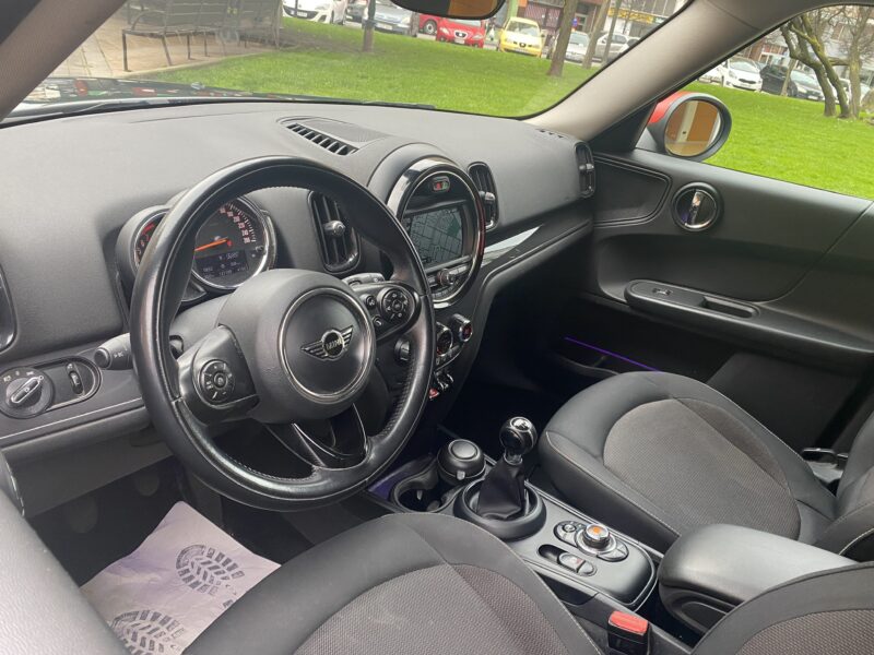 MINI COUNTRYMAN COOPER