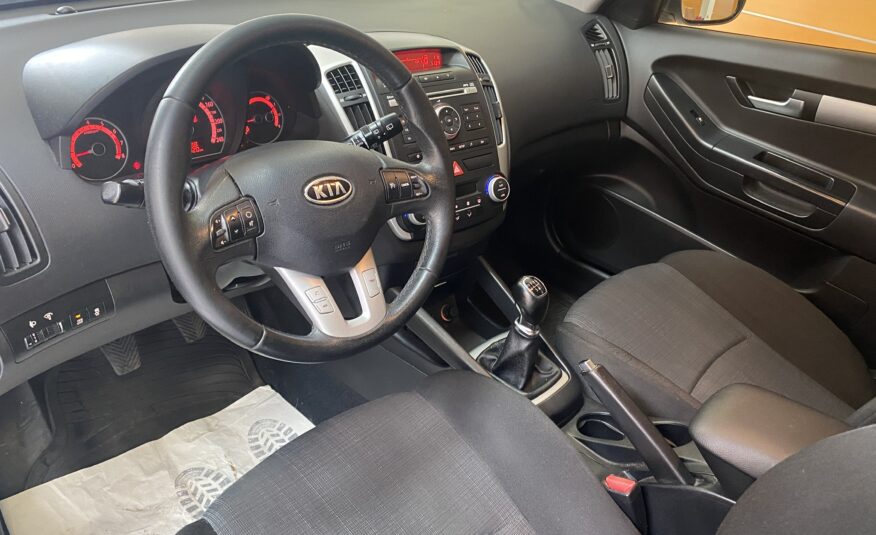 KIA CEED 1.6 ECODYNAMICS