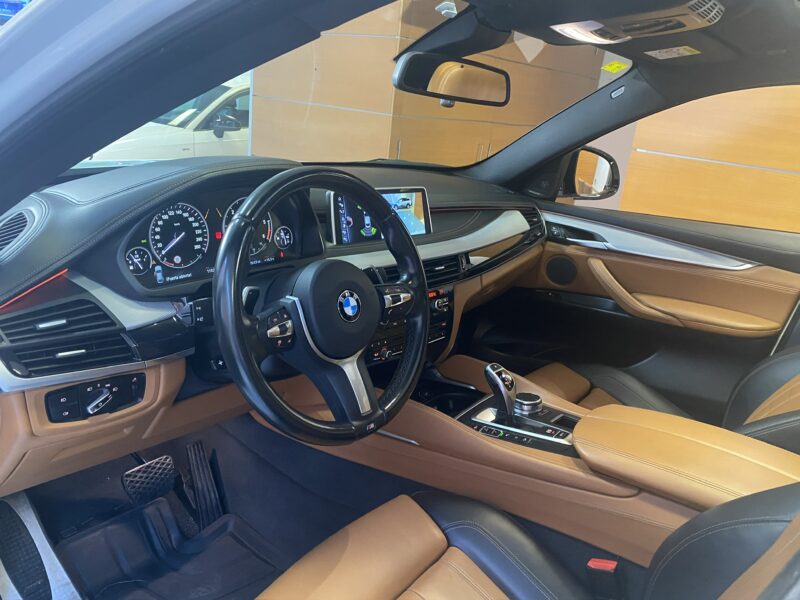 BMW X6 M50D