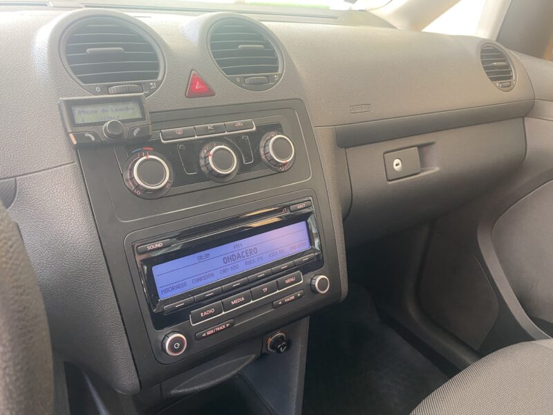 VOLKSWAGEN CADDY CONFORTLINE