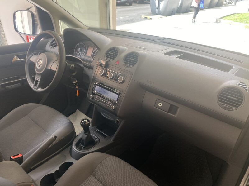 VOLKSWAGEN CADDY CONFORTLINE